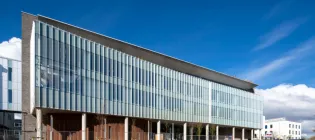 Exterior of the new Institute of Genetics and Cancer building extenstion 